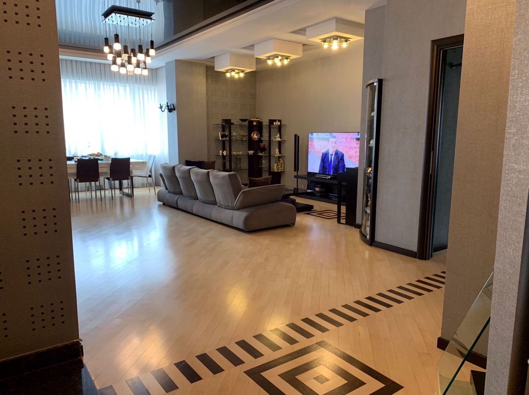 Satılır 3 otaqlı yeni tikili 140 m² — Mənzil, Bakı (4)