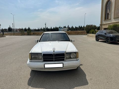 Mercedes 200 D, 2.0 L, 1990 il, 259 600 km — Bakı
