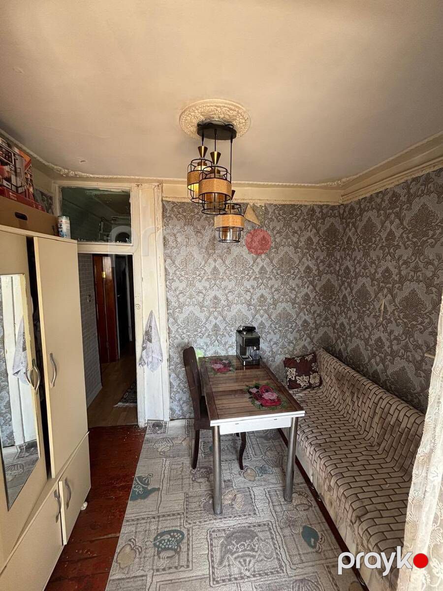 Satılır 2 otaqlı köhnə tikili 55 m² — Mənzil, Bakı (3)