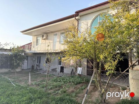 Satılır 5 otaqlı həyət evi/bağ evi 201 m²