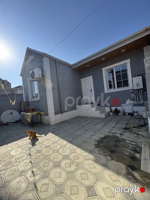 Satılır 3 otaqlı həyət evi/bağ evi 70 m²