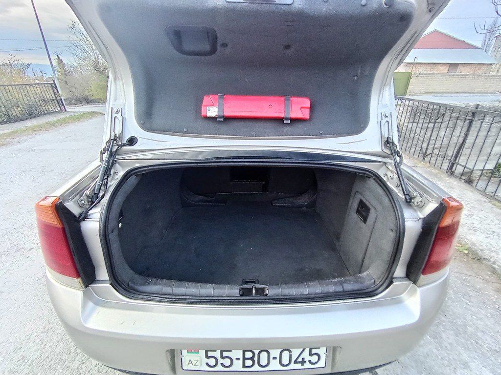 Opel Vectra, 2.2 L, 2002 il, 500 000 km — Avtomobillər, Şəki (8)
