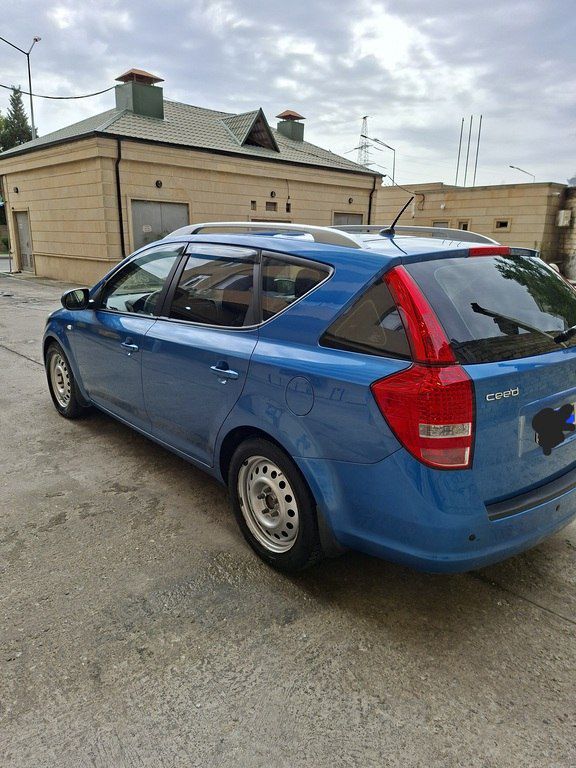 Kia Ceed SW, 1.6 L, 2010 il, 487 000 km — Avtomobillər, Bakı (9)