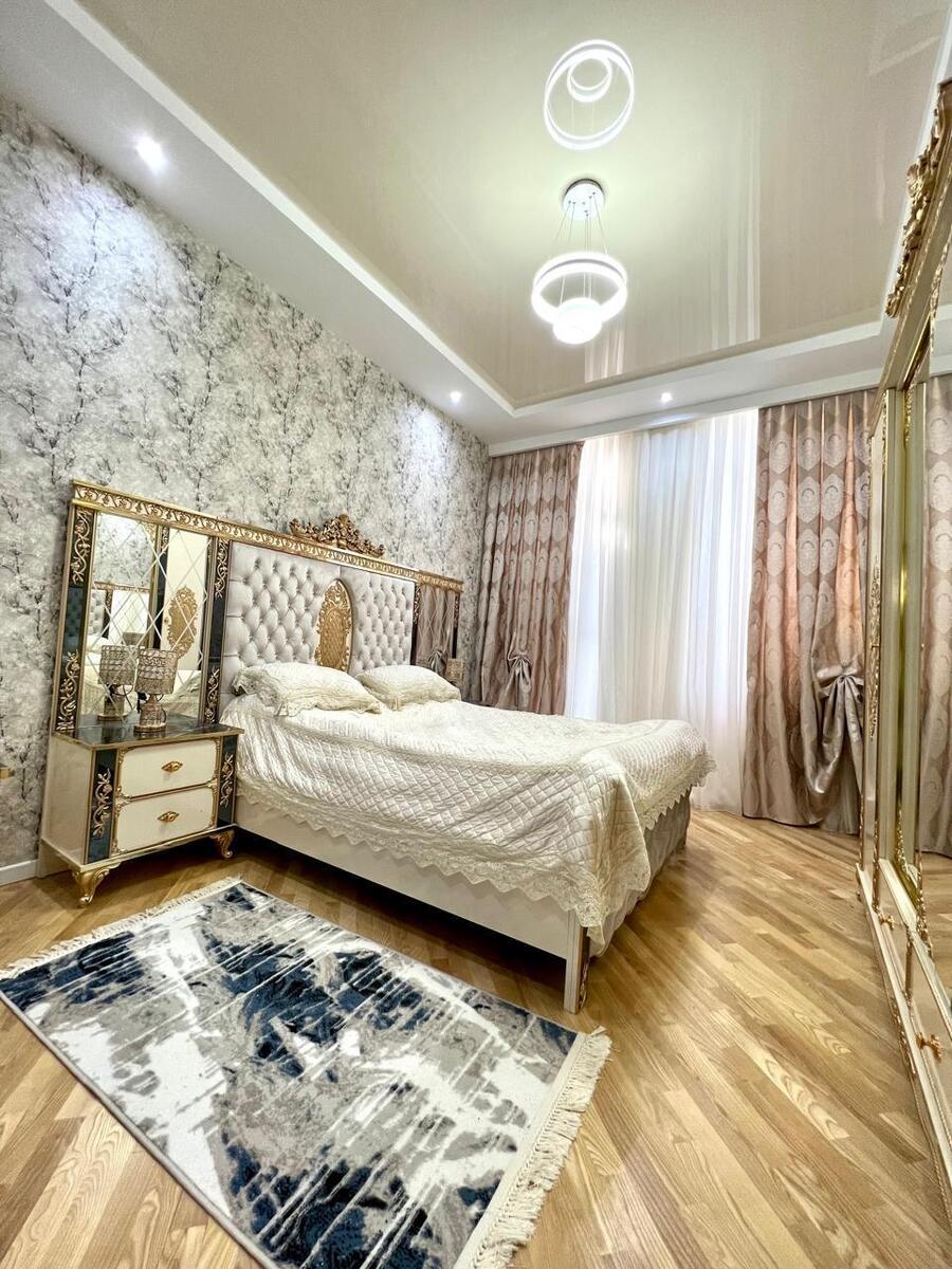 Satılır 5 otaqlı yeni tikili 505 m² — Mənzil, Bakı (7)