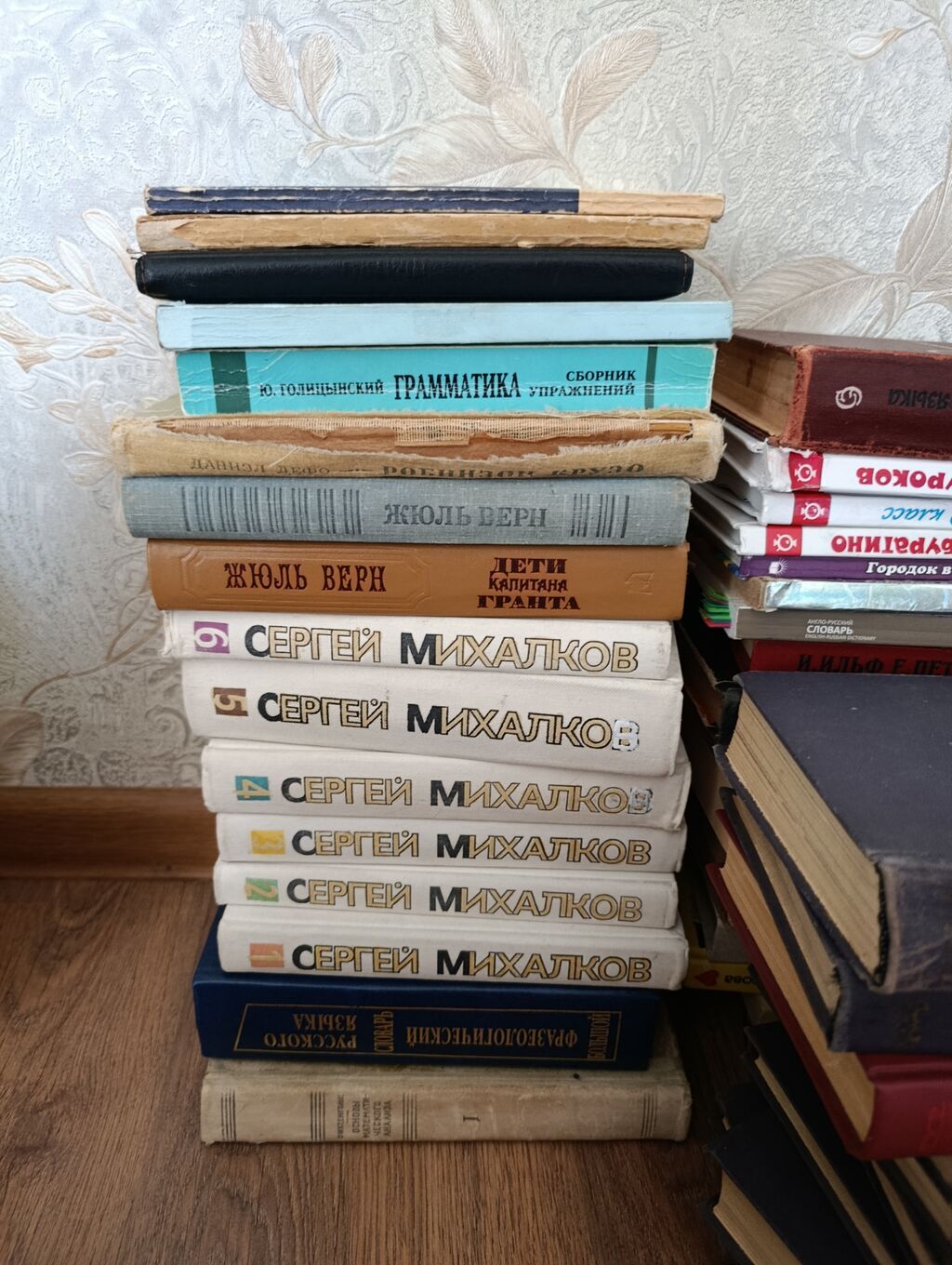 Klassik ədəbiyyat və ensiklopediyalar toplusu - Fyodor Dostoyevskinin — Kitablar və jurnallar, Digah (3)