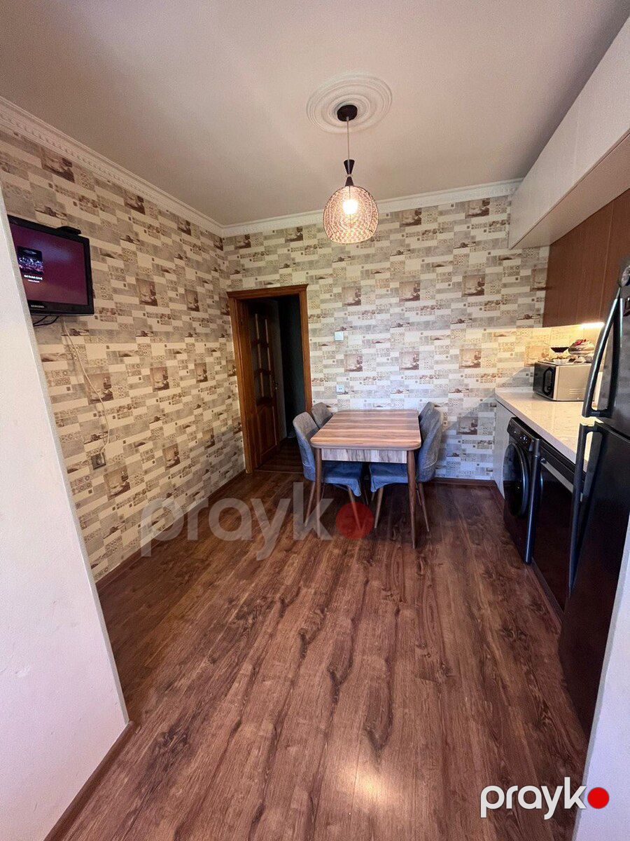 Satılır 3 otaqlı köhnə tikili 90 m² — Mənzil, Bakı (12)