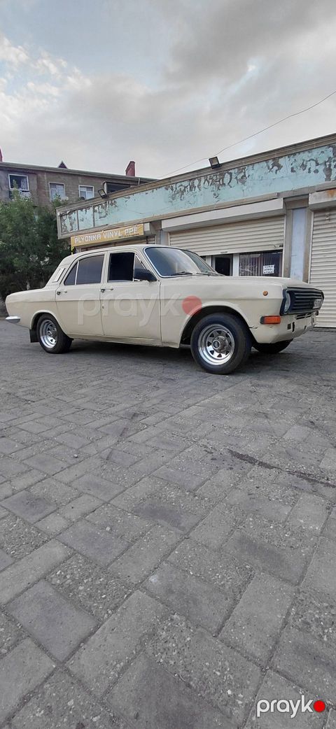 GAZ 24, 1985 il — Sumqayıt