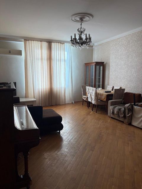 İcarəyə verilir 3 otaqlı yeni tikili 110 m² — Bakı
