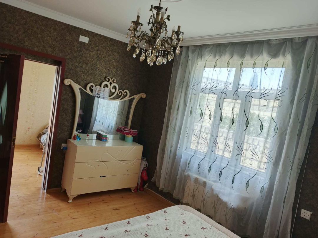 İcarəyə verilir 5 otaqlı köhnə tikili 150 m² — Mənzil, Bakı (4)