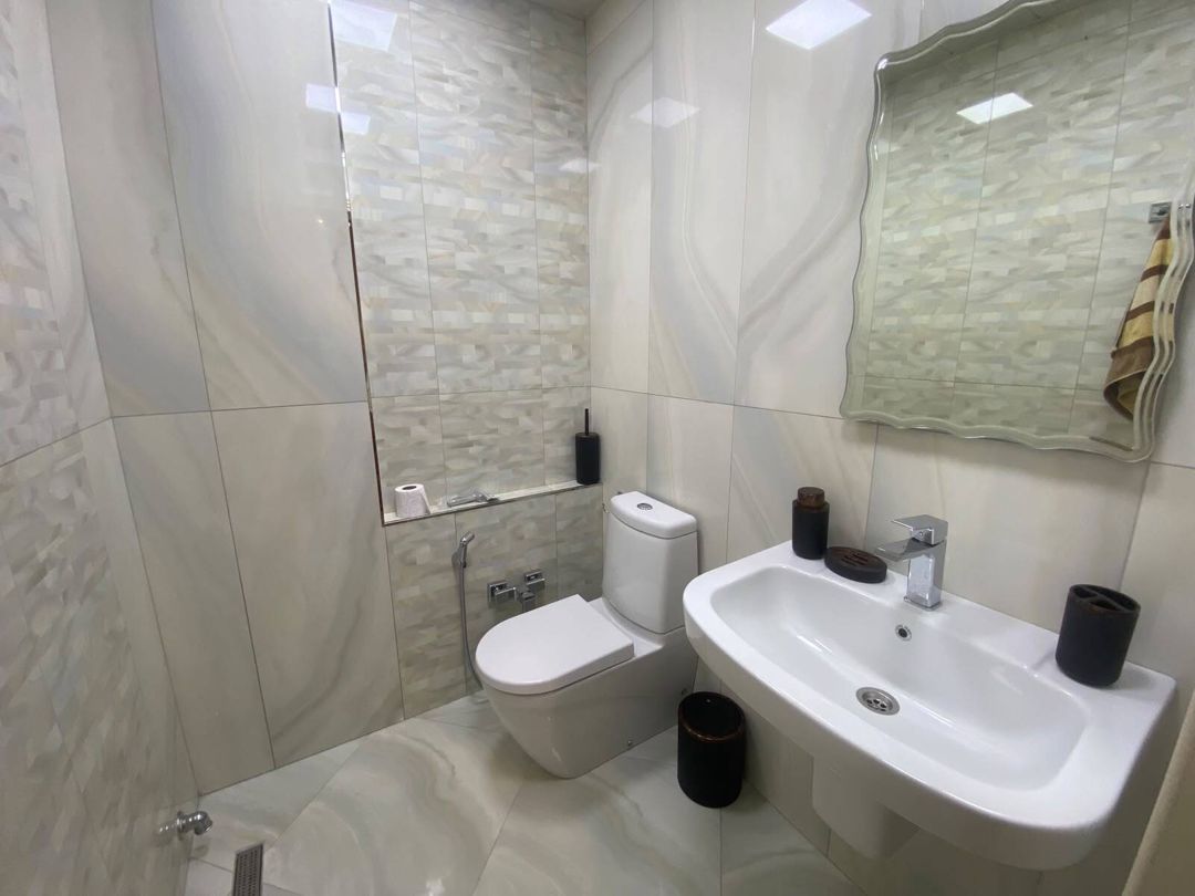 İcarəyə verilir 2 otaqlı yeni tikili 110 m² — Mənzil, Bakı (12)