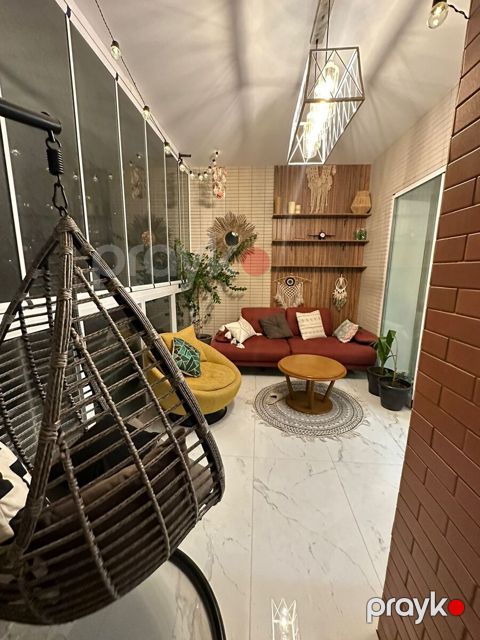 İcarəyə verilir 3 otaqlı yeni tikili 160 m²