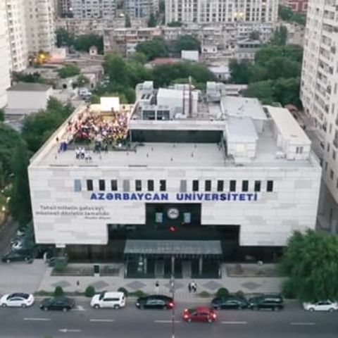 İcarəyə verilir 2 otaqlı yeni tikili 75 m² — Bakı