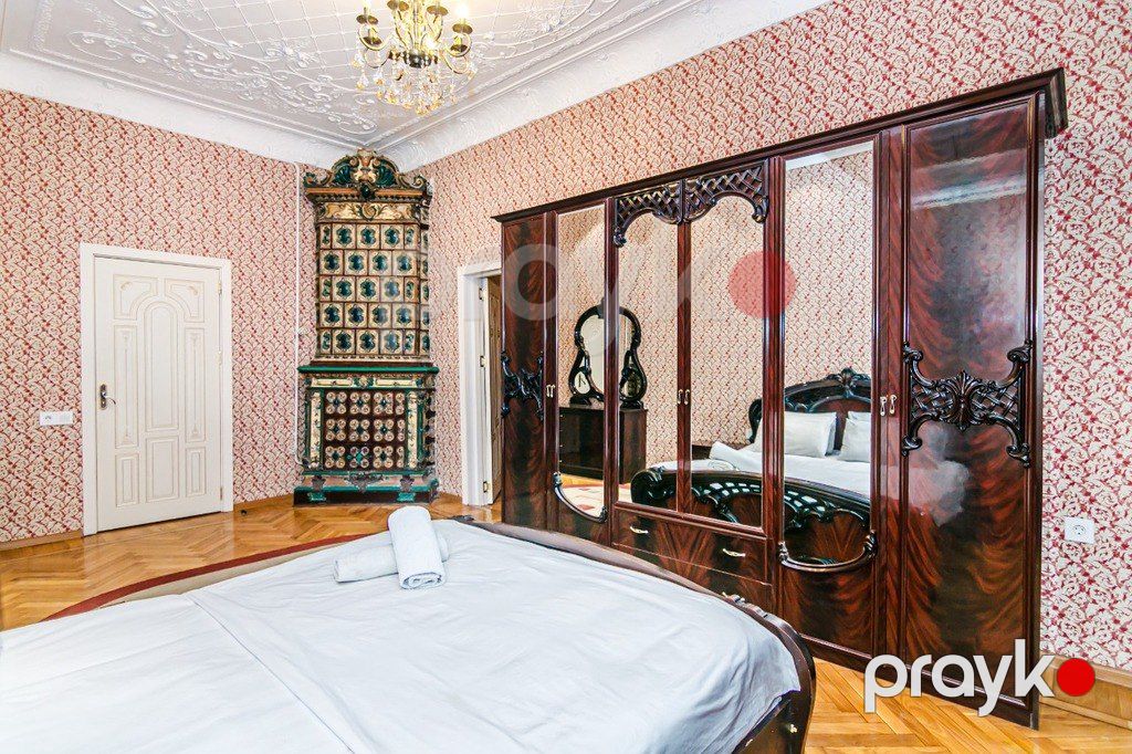 İcarəyə verilir 4 otaqlı köhnə tikili 130 m² — Mənzil, Bakı (9)