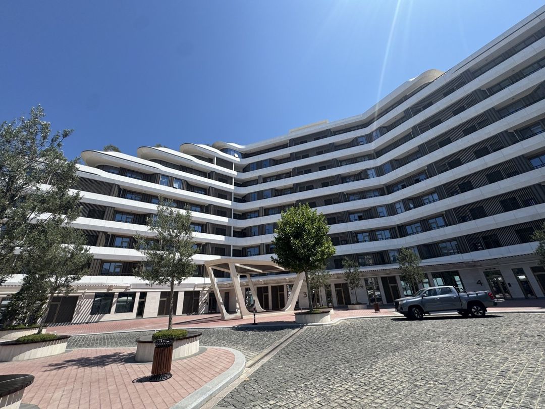 Satılır 3 otaqlı yeni tikili 140 m² — Mənzil, Bakı (2)