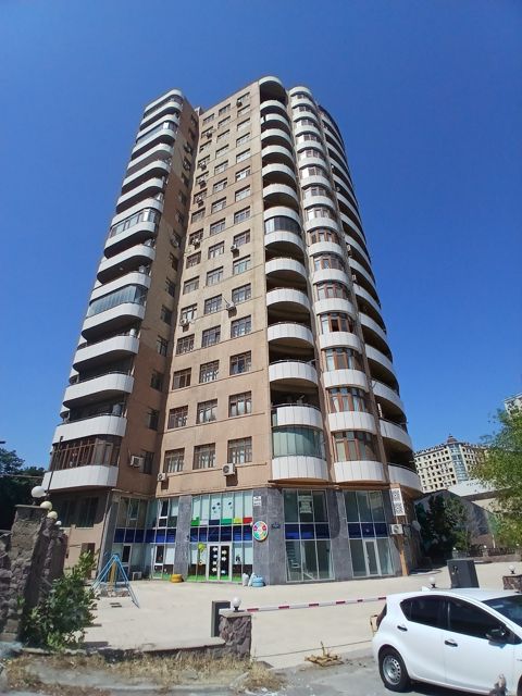 Satılır 1 otaqlı yeni tikili 55 m² — Bakı