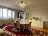 Satılır 4 otaqlı köhnə tikili 116 m² — Ülvi Səfərli