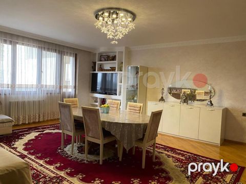 Satılır 4 otaqlı köhnə tikili 116 m²