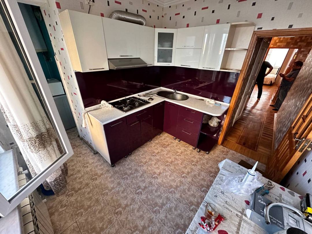 İcarəyə verilir 2 otaqlı köhnə tikili 70 m² — Mənzil, Bakı (7)