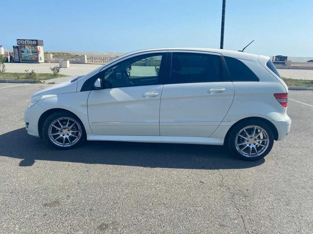 Mercedes B 180, 2009 il — Avtomobillər, Sumqayıt (12)