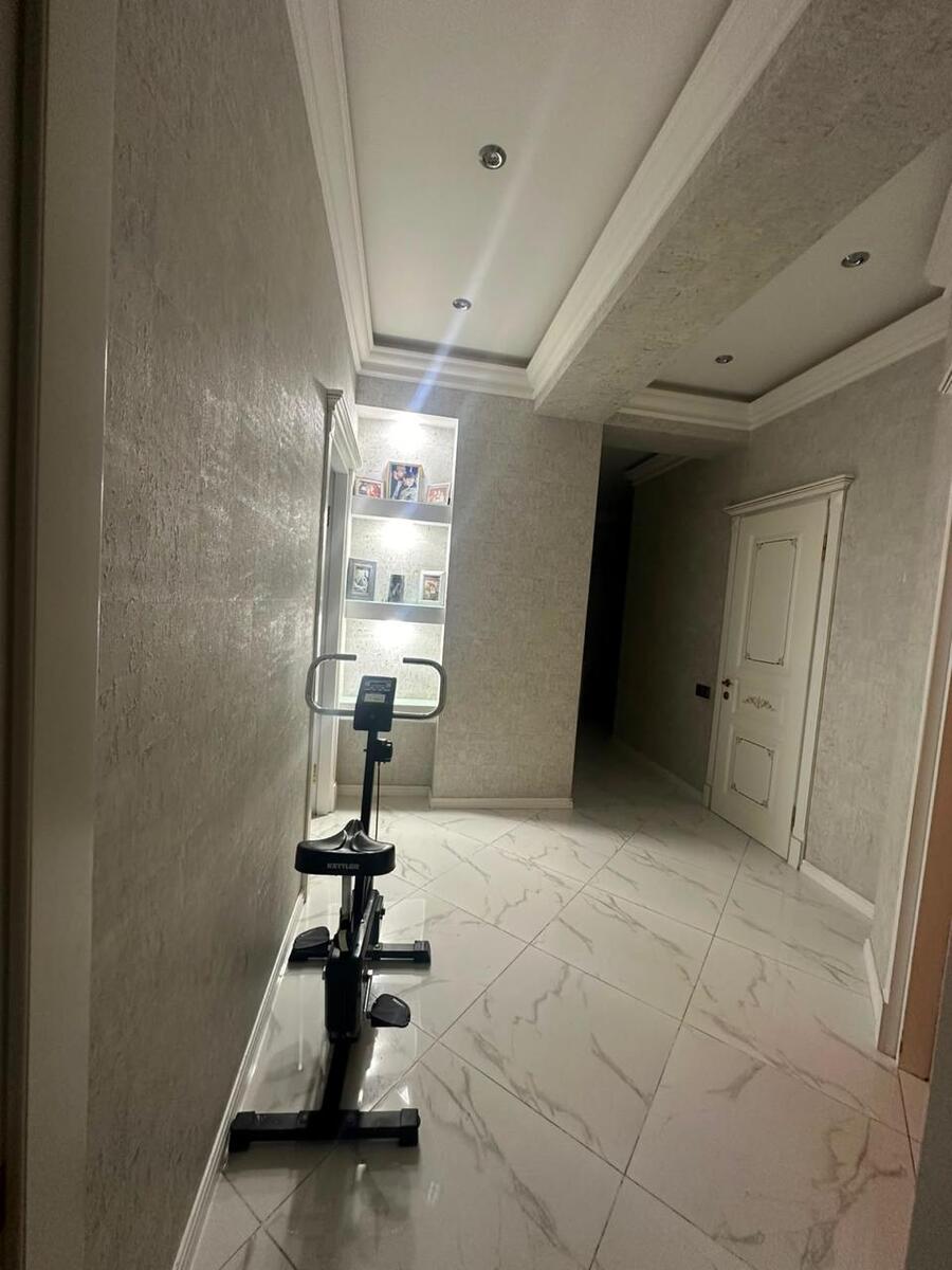 Satılır 2 otaqlı yeni tikili 85 m² — Mənzil, Bakı (9)