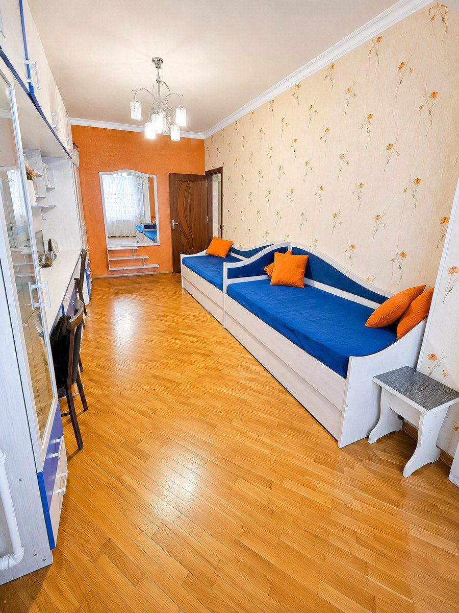 Satılır 4 otaqlı köhnə tikili 110 m² — Mənzil, Bakı (7)