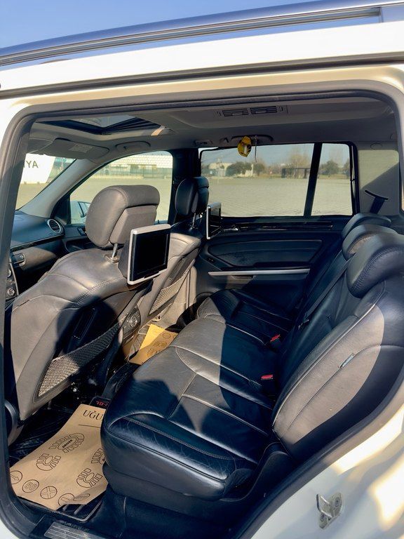 Mercedes GL 500 4MATIC, 5.5 L, 2011 il, 160 000 km — Avtomobillər, Bakı (12)