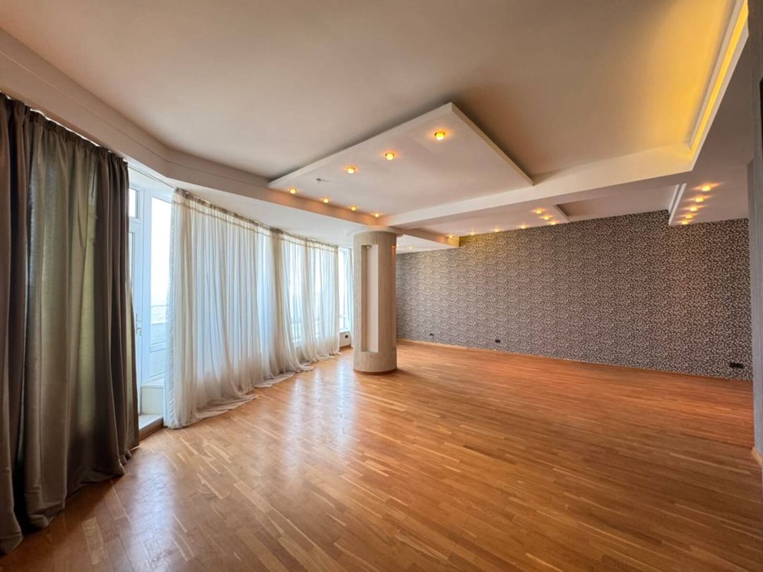 Satılır 4 otaqlı yeni tikili 277 m² — Mənzil, Bakı (2)