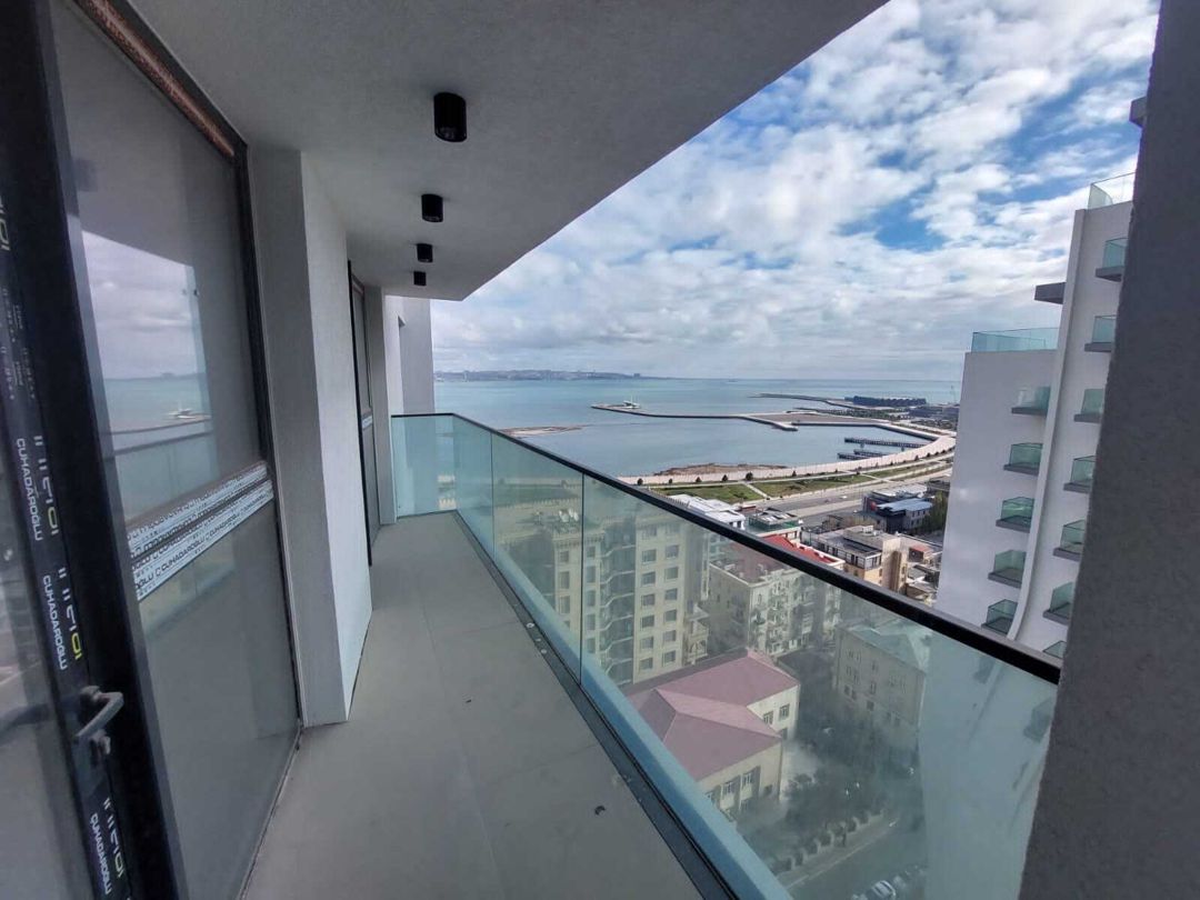 Satılır 4 otaqlı yeni tikili 303 m² — Mənzil, Bakı (10)