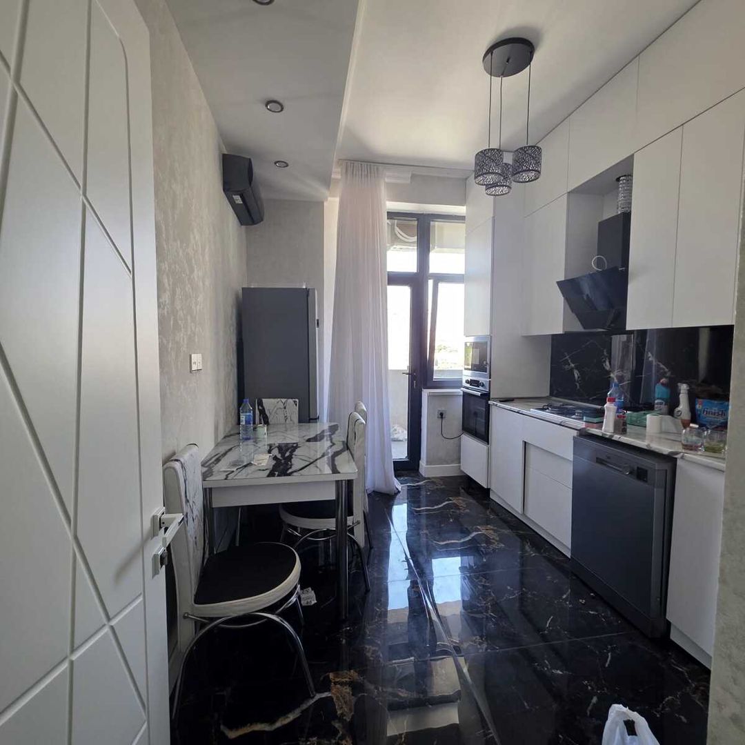 İcarəyə verilir 3 otaqlı yeni tikili 100 m² — Mənzil, Bakı (8)