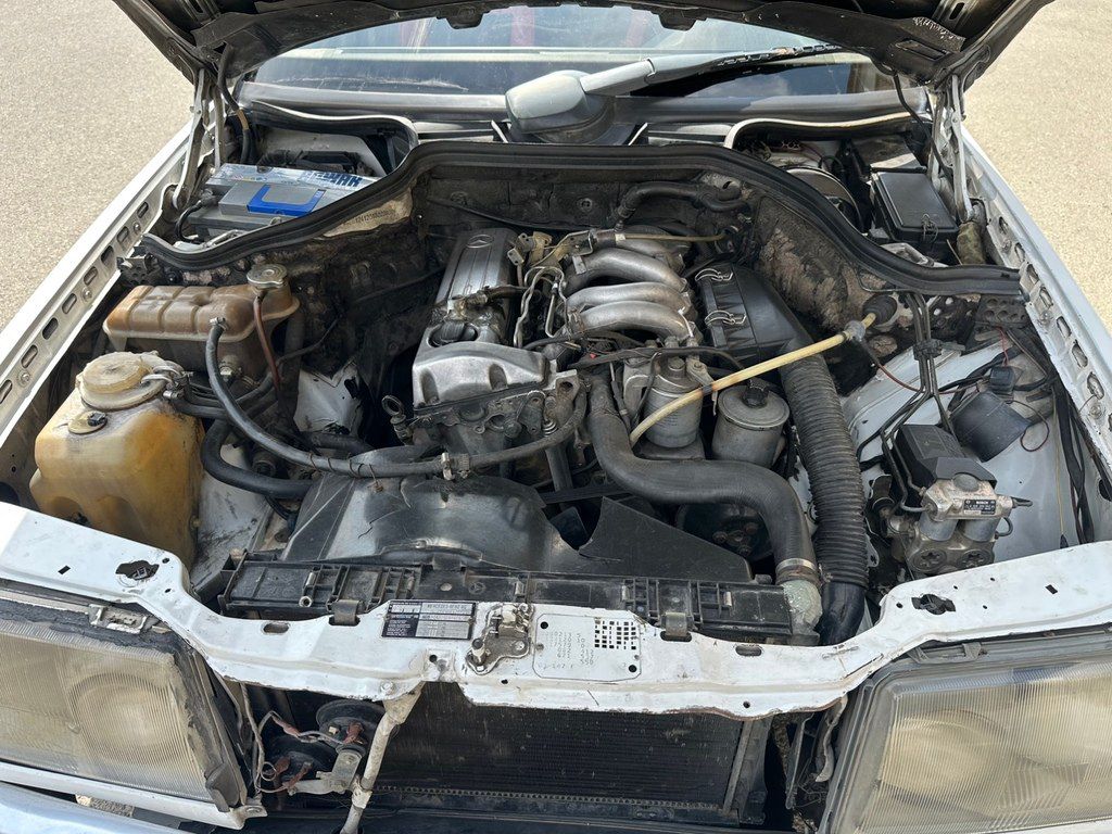 Mercedes 200 D, 2.0 L, 1990 il, 259 600 km — Avtomobillər, Bakı (5)