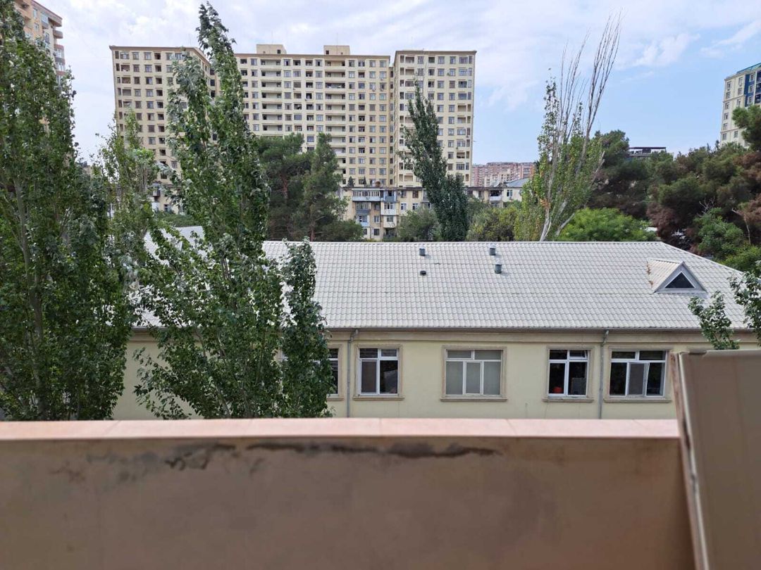 Satılır 1 otaqlı köhnə tikili 27 m² — Mənzil, Bakı (3)