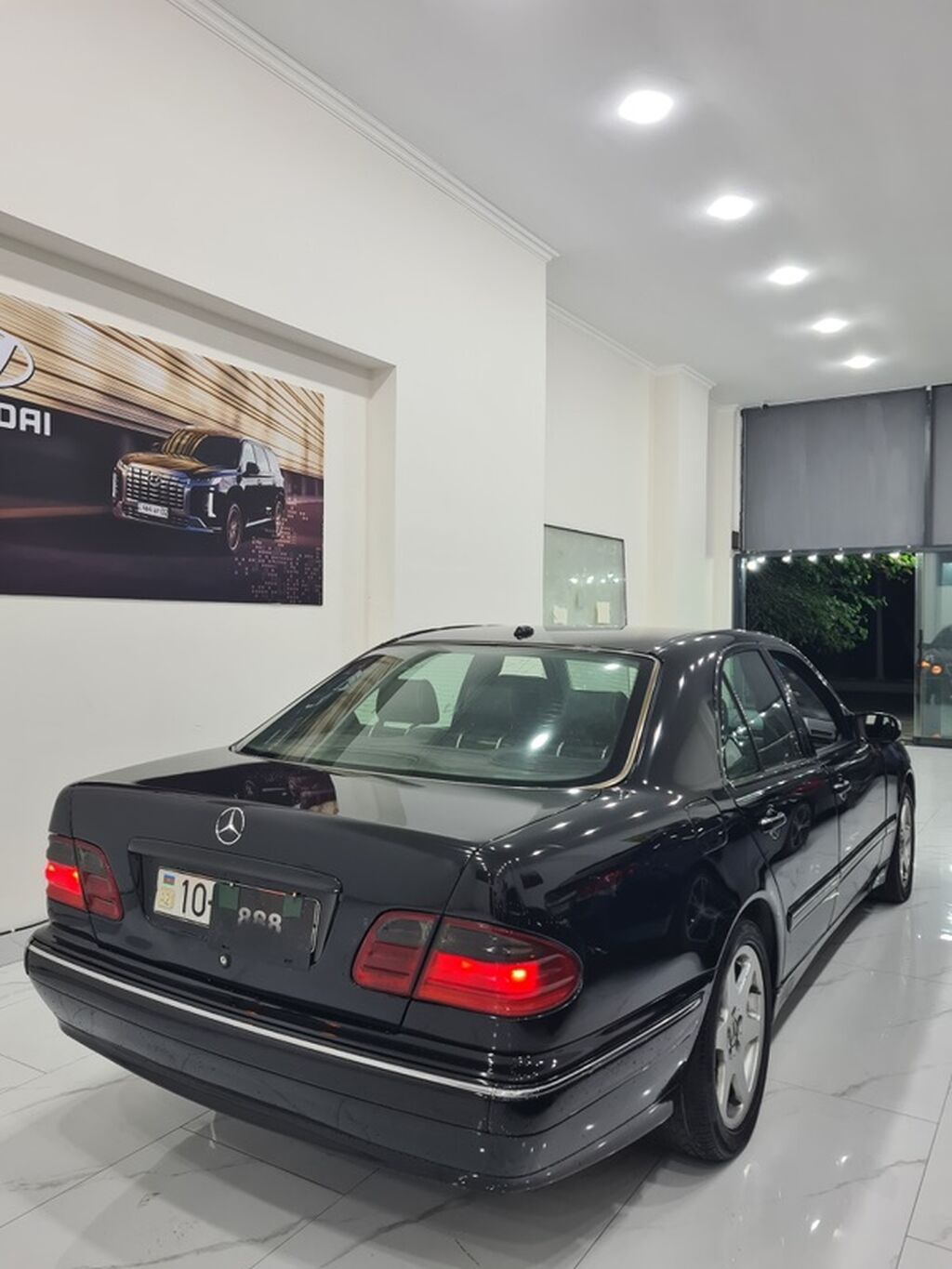 Mercedes-Benz E-Class: 2.6 l 2001 il Sedan — Avto, Bakı (6)