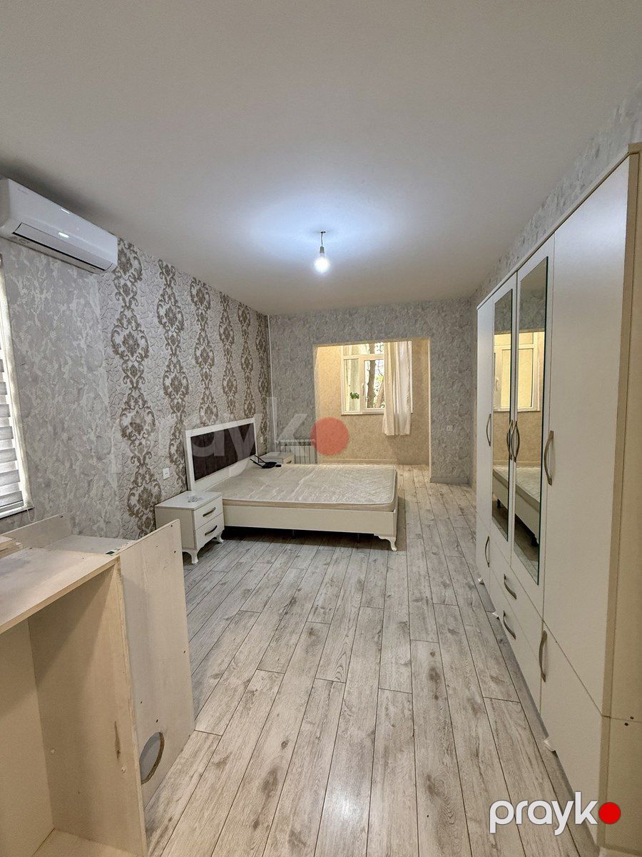 Satılır 2 otaqlı köhnə tikili 45 m² — Mənzil, Bakı (2)