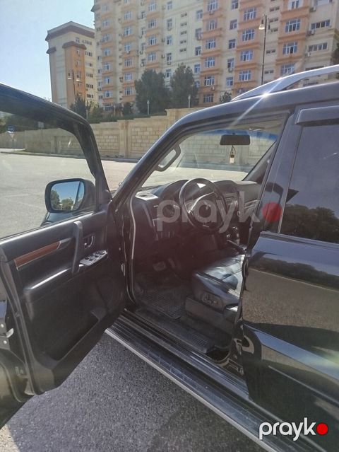 Mitsubishi Pajero: 3 l 2008 il 240000 km Ofrouder/SUV