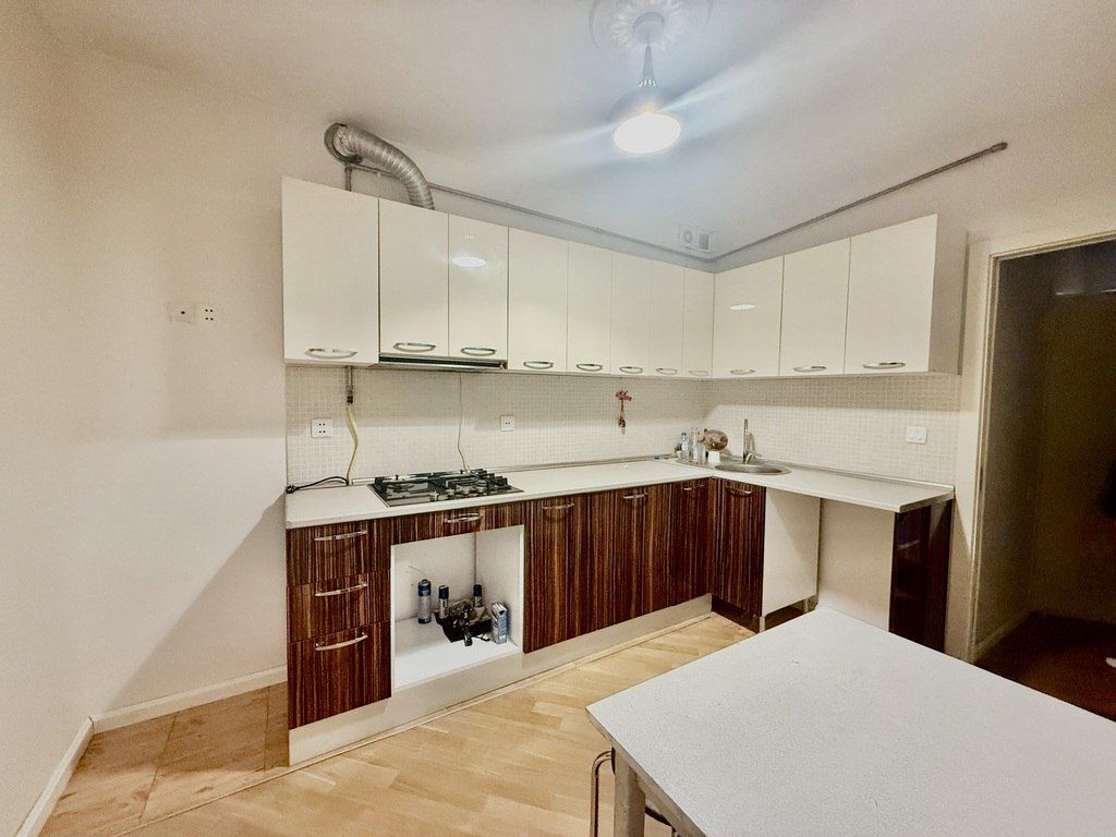 Satılır 3 otaqlı köhnə tikili 70 m² — Mənzil, Bakı (6)