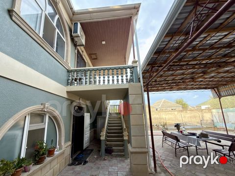 Satılır 8 otaqlı həyət evi/bağ evi 250 m²