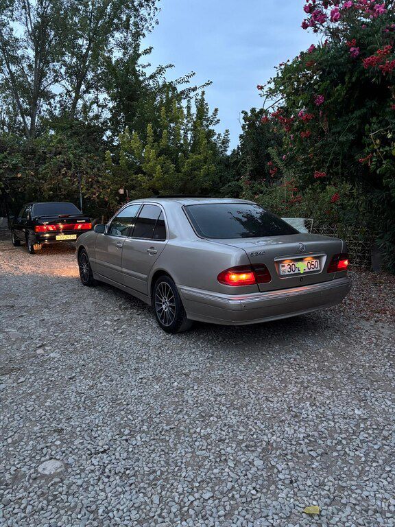 Mercedes E 240, 2.4 L, 2000 il, 396 000 km — Avtomobillər, Kürdəmir (2)