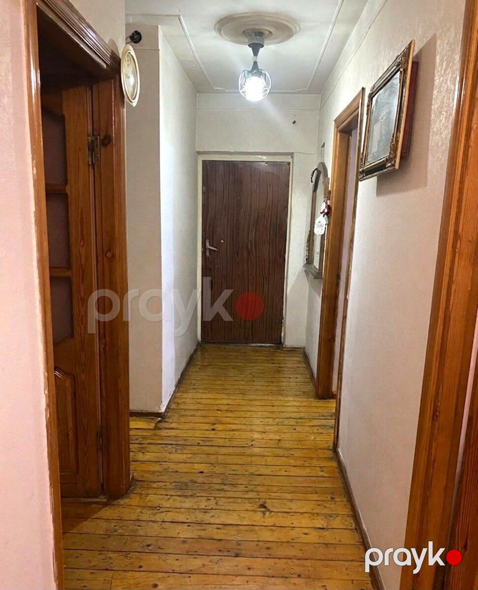 Satılır 3 otaqlı köhnə tikili 75 m² — Mənzil, Bakı (2)