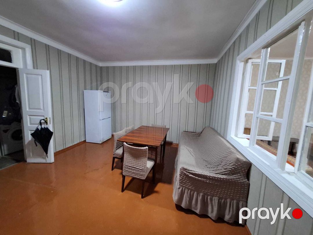İcarəyə verilir 2 otaqlı köhnə tikili 74 m² — Mənzil, Bakı (2)