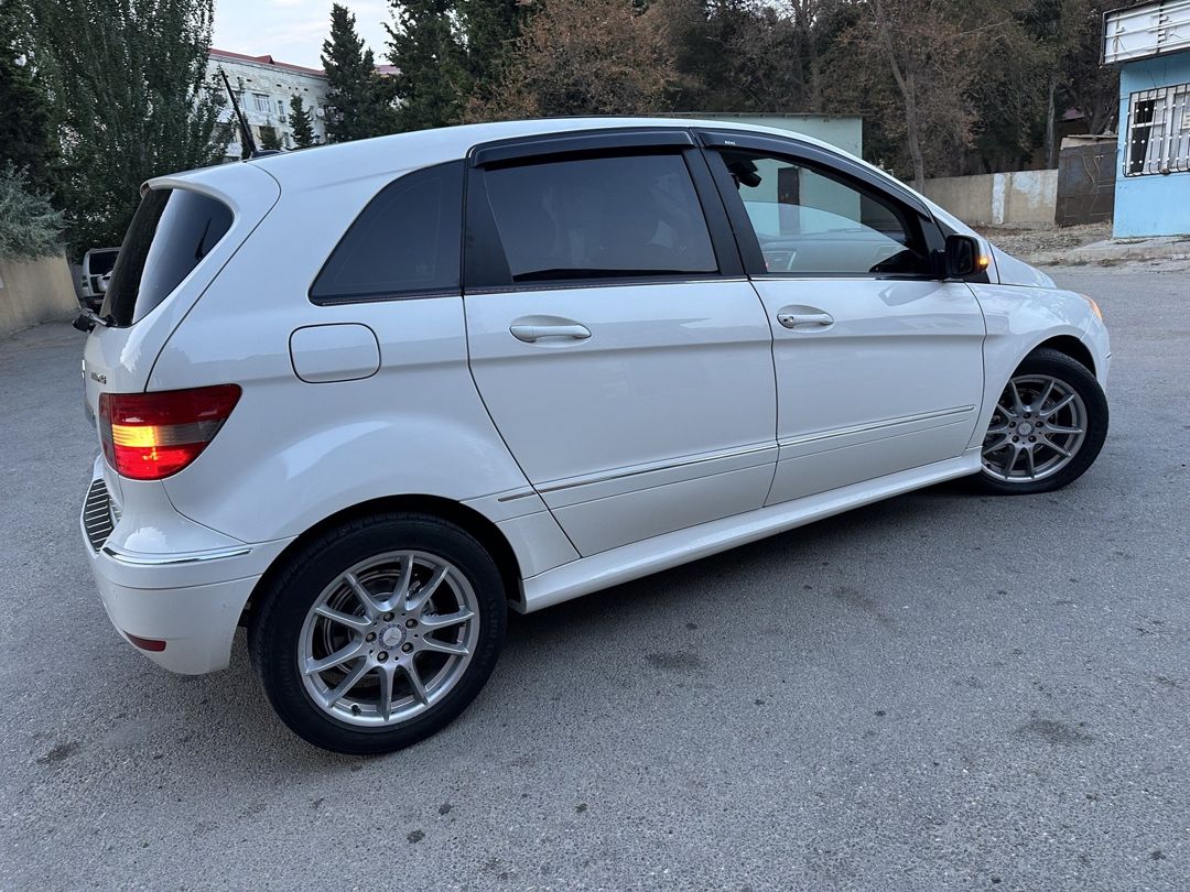 Mercedes B 170, 2010 il — Avtomobillər, Sumqayıt (12)