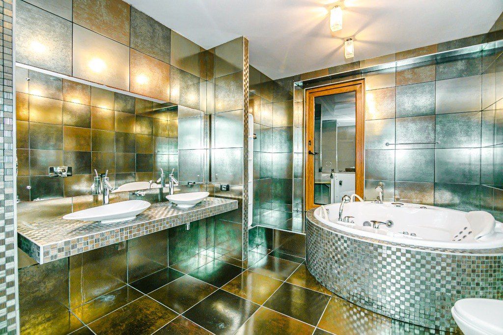 İcarəyə verilir 4 otaqlı köhnə tikili 350 m² — Mənzil, Bakı (11)