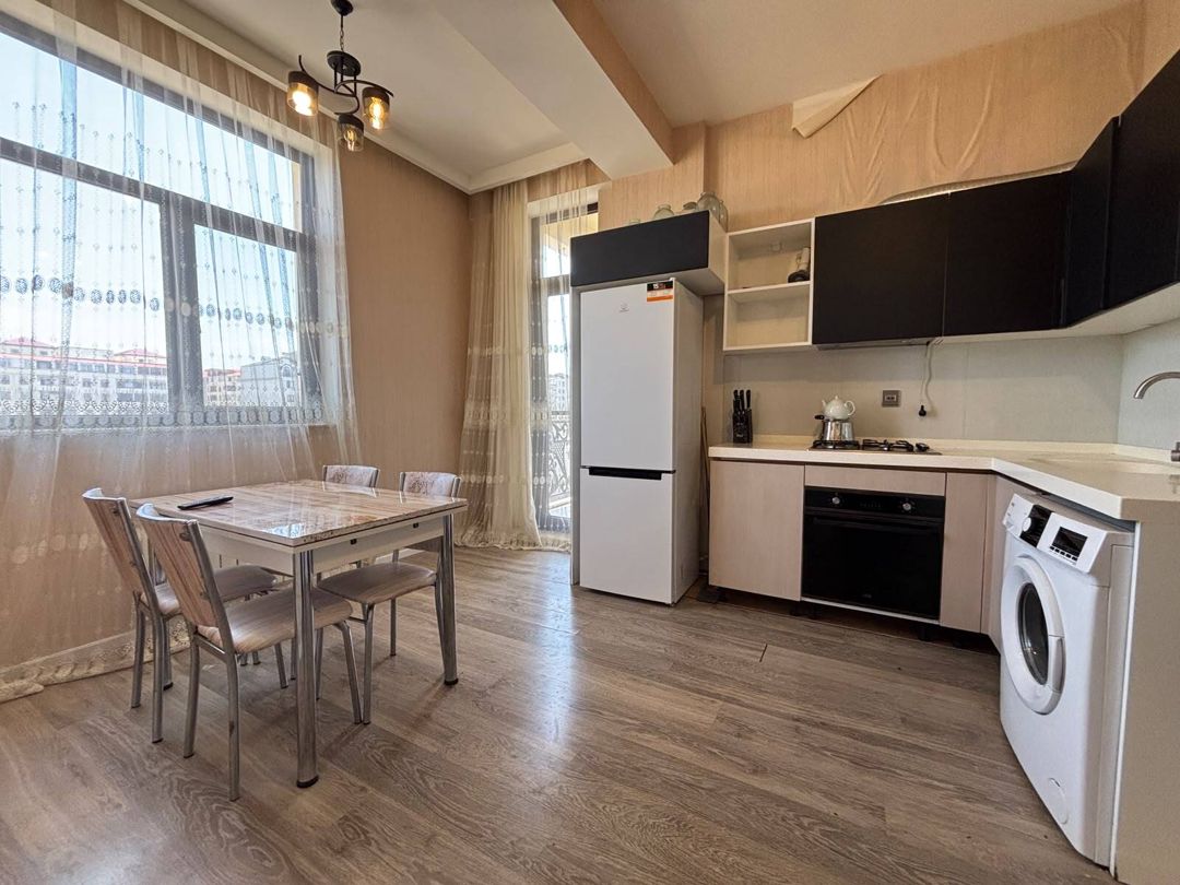 İcarəyə verilir 3 otaqlı yeni tikili 135 m² — Mənzil, Bakı (6)