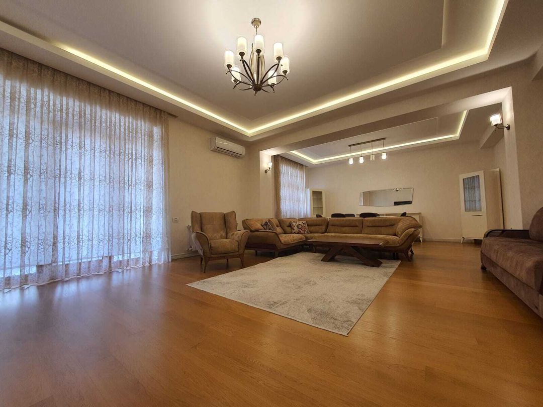 İcarəyə verilir 4 otaqlı yeni tikili 307 m² — Mənzil, Bakı (5)