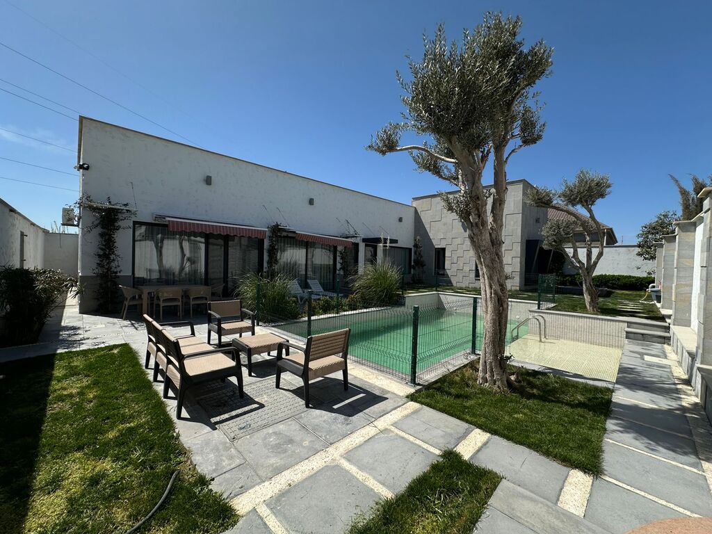 Satılır 5 otaqlı həyət evi/bağ evi 300 m² — Ev, villa, Bakı (3)