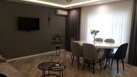Satılır 4 otaqlı həyət evi/bağ evi 110 m² — Bakı