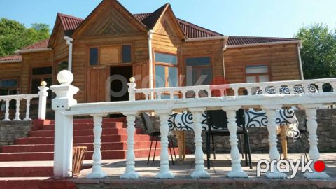 Satılır obyekt 1633 m²