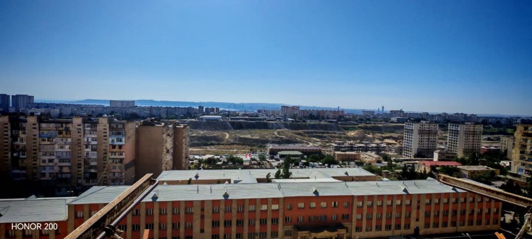 Satılır 3 otaqlı köhnə tikili 107 m² — Mənzil, Bakı (2)