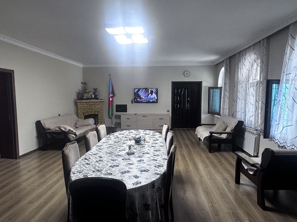 Satılır 5 otaqlı həyət evi/bağ evi 220 m² — Ev, villa, Bakı (11)