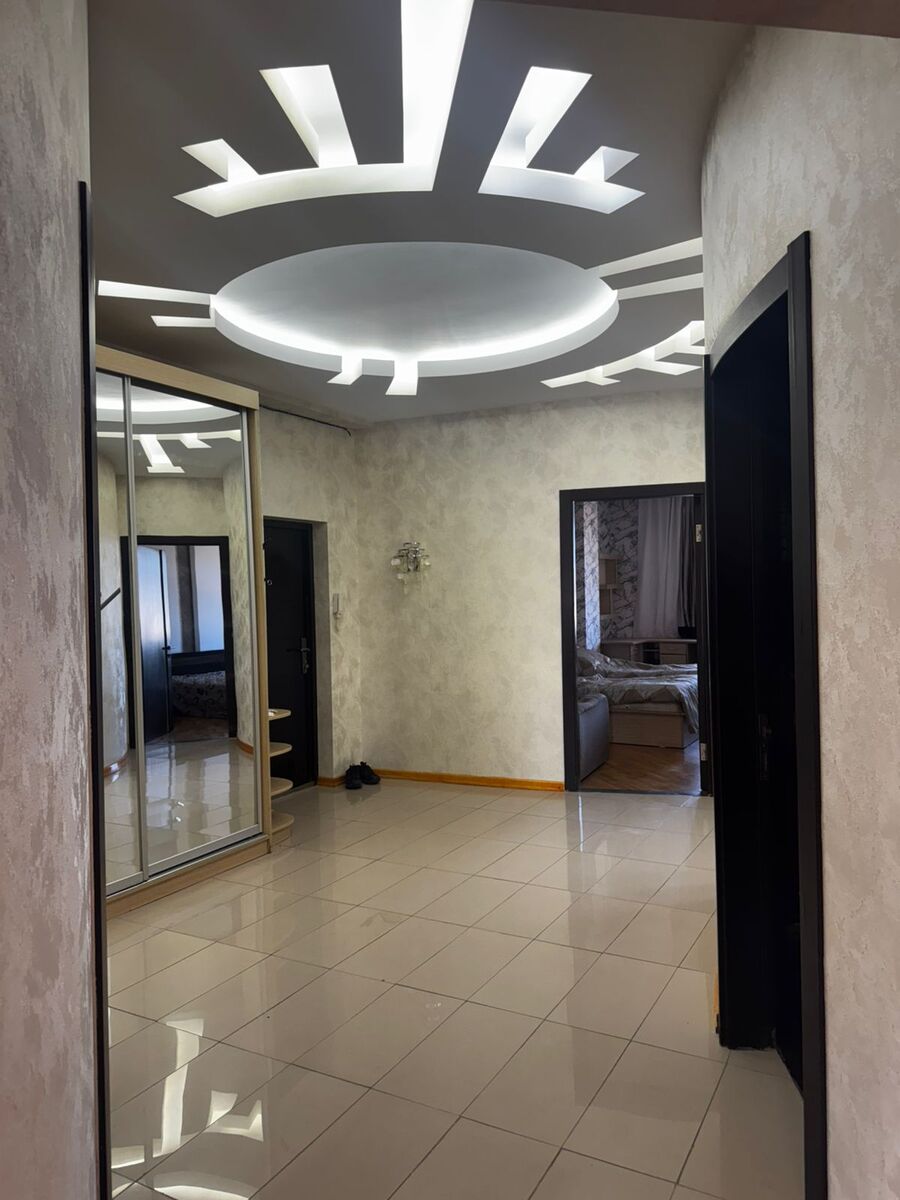 İcarəyə verilir 3 otaqlı yeni tikili 120 m² — Mənzil, Bakı (11)