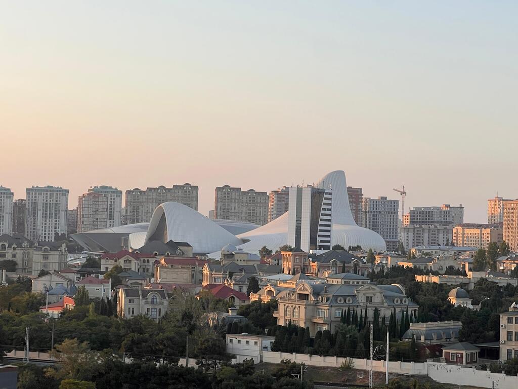 İcarəyə verilir 3 otaqlı yeni tikili 92 m² — Mənzil, Bakı (11)